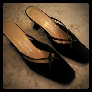 Newport News X-Cross Black Suede Mules Sz 7.5